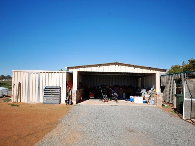 84 Pingelly Heights Road, Pingelly WA 6308