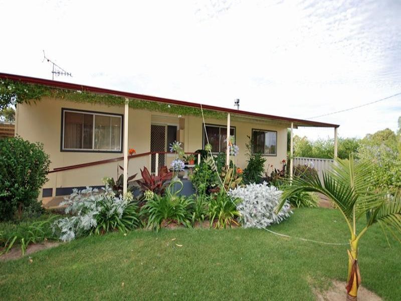 20 Quartz Street, Pingelly WA 6308