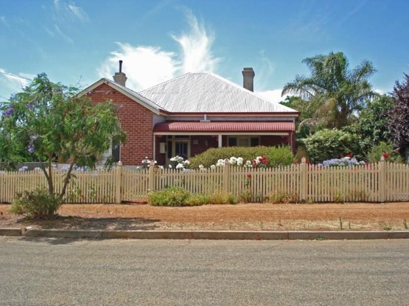 29 Grant Street, Narrogin WA 6312