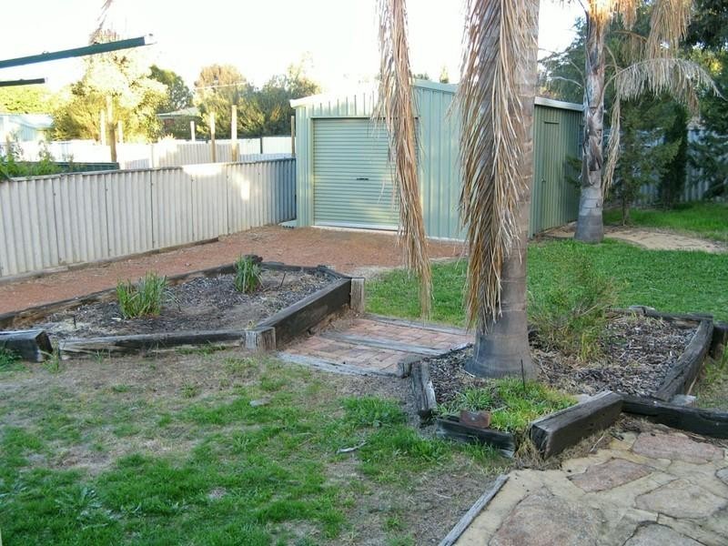 17 Lock Street, Narrogin WA 6312