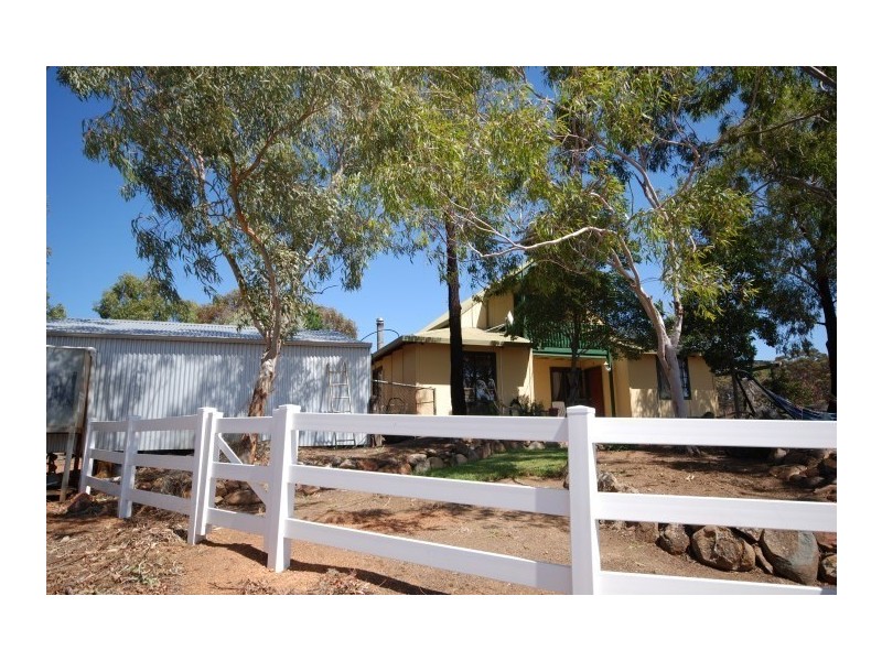 1 Springhill Road, Cuballing WA 6311