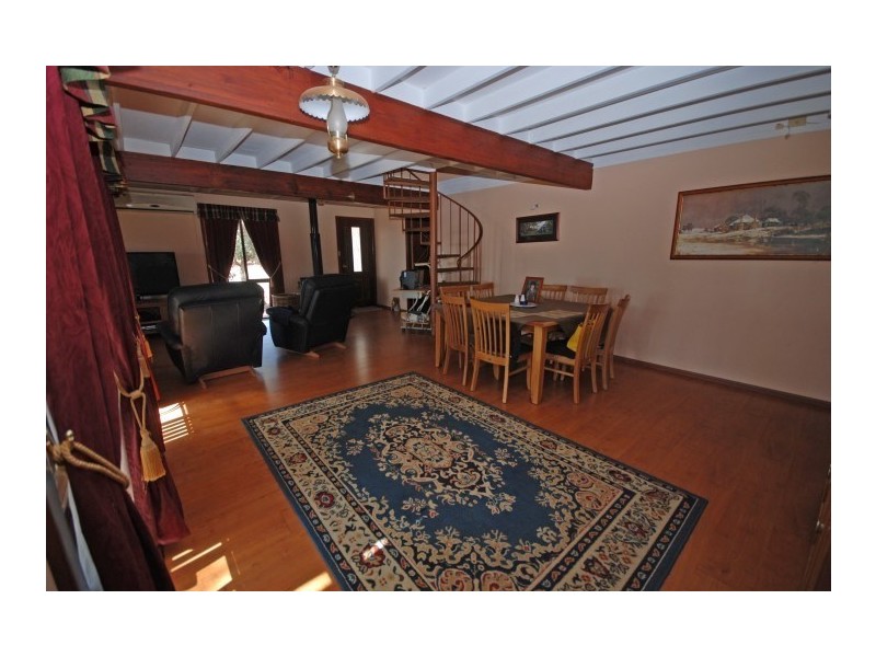 1 Springhill Road, Cuballing WA 6311