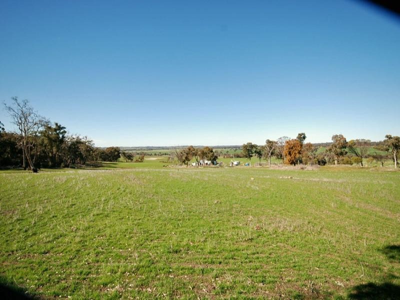 213 Schoolars Road, Cuballing WA 6311
