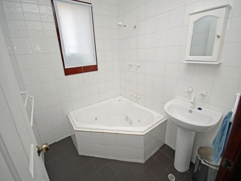 65 Ensign Street, Narrogin WA 6312