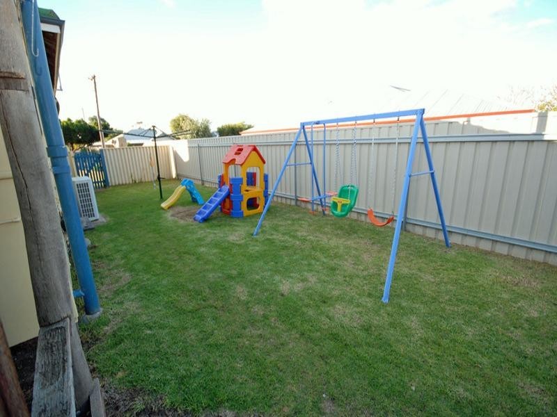 65 Ensign Street, Narrogin WA 6312