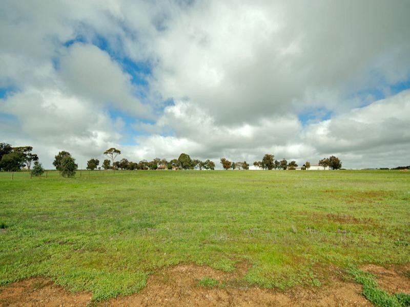 22 Curlew Way, Wickepin WA 6370