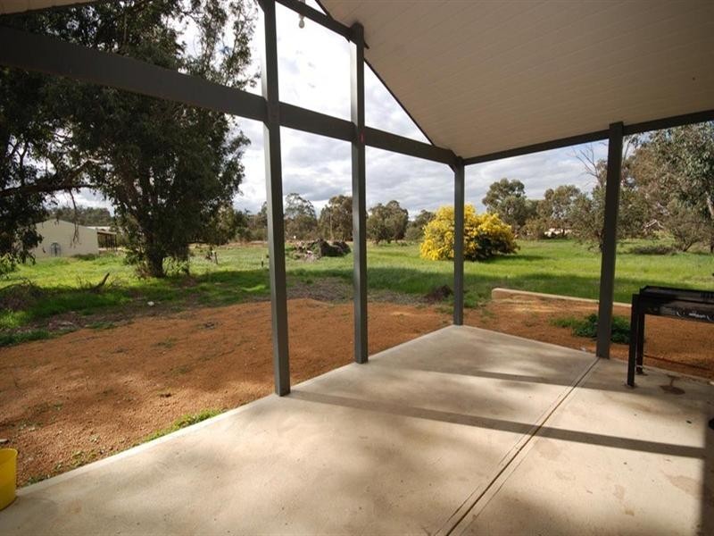 16 Christie Street, Boddington WA 6390