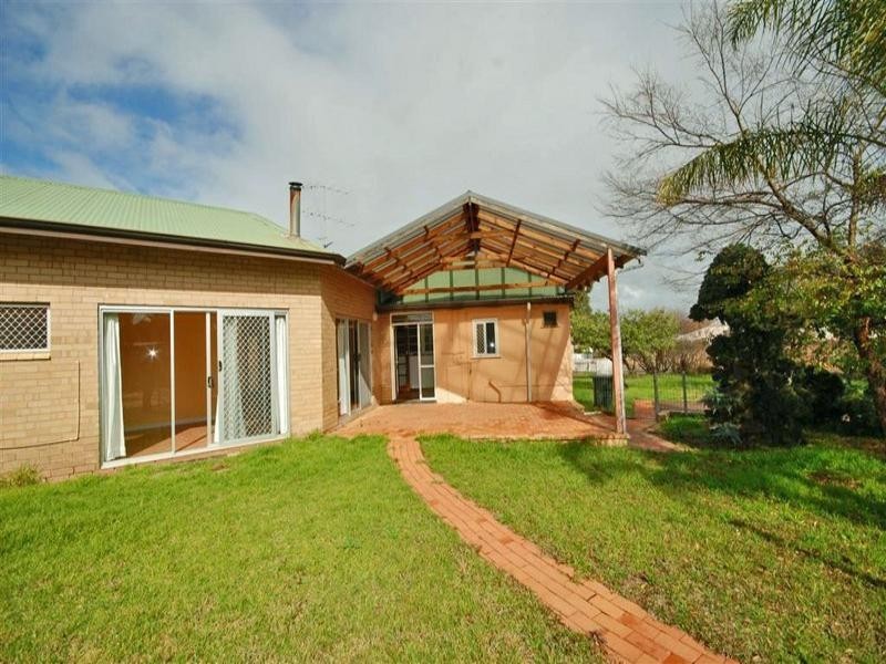 23 Hansard Street, Narrogin WA 6312