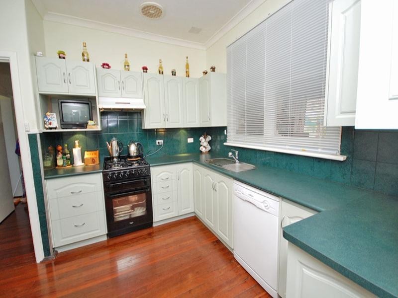 95 Ensign Street, Narrogin WA 6312