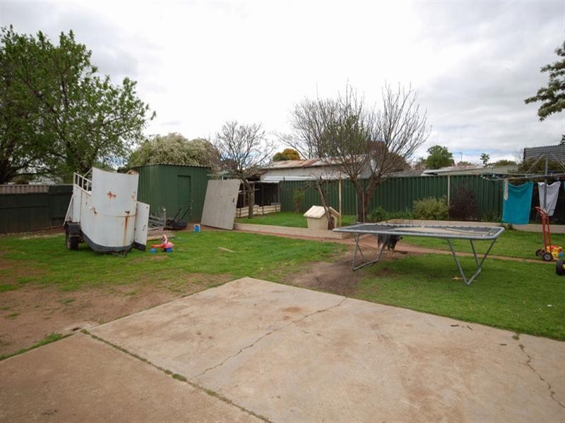 13 Kipling Street, Narrogin WA 6312