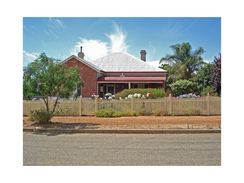 29 Grant Street, Narrogin WA 6312