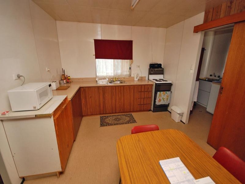 5 Gnowing Street, Wandering WA 6308