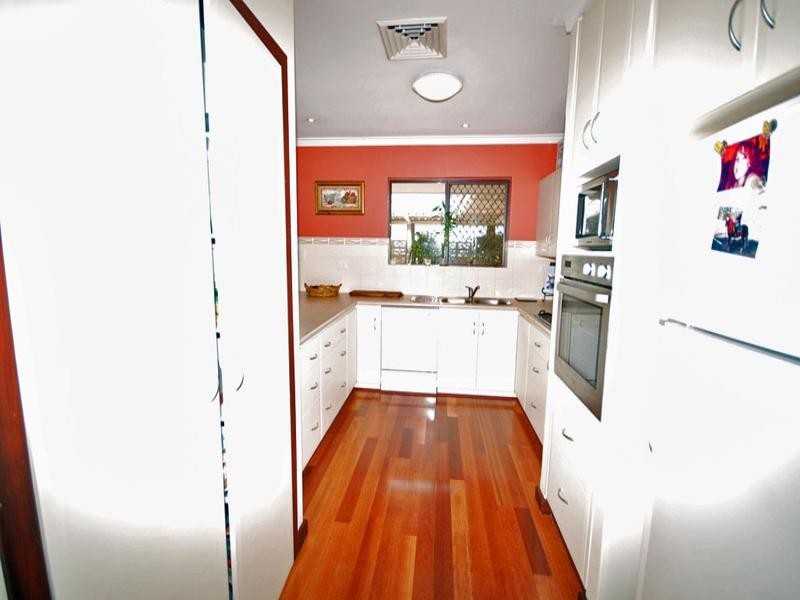 4 Hough Street, Narrogin WA 6312