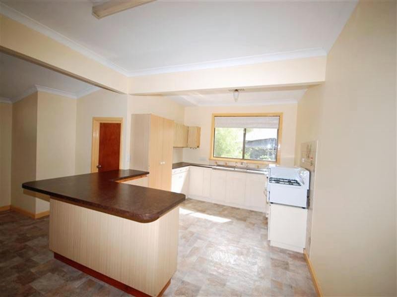 21 Congreve Street, Yealering WA 6372