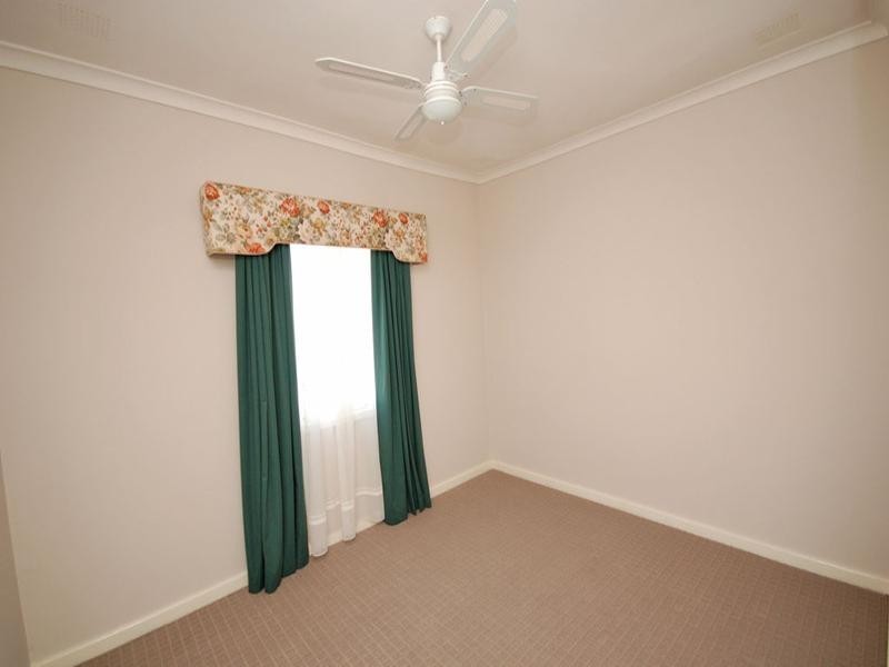 137 Clayton Road, Narrogin WA 6312