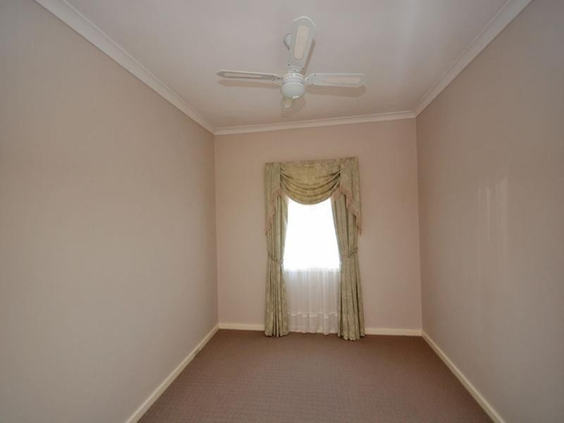 137 Clayton Road, Narrogin WA 6312