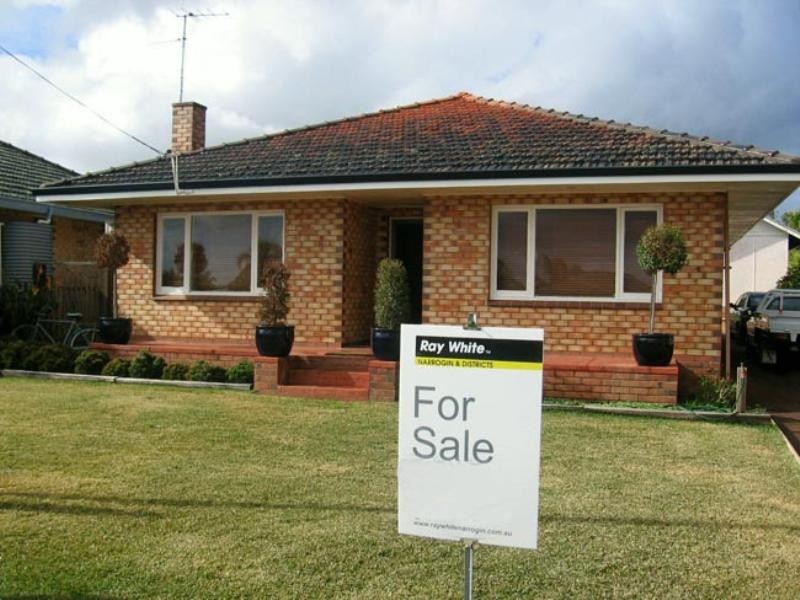 11 Burns Street, Narrogin WA 6312