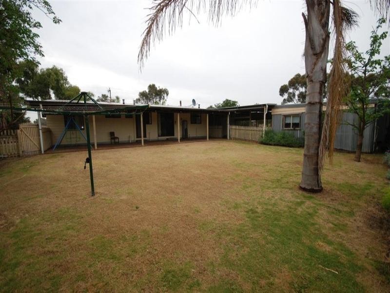 2 Rosselloty Street, Williams WA 6391