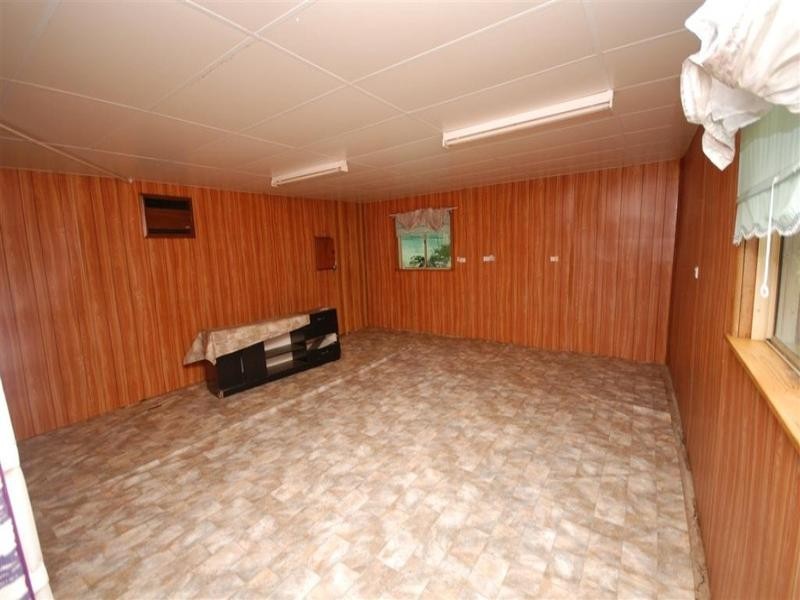 2 Rosselloty Street, Williams WA 6391