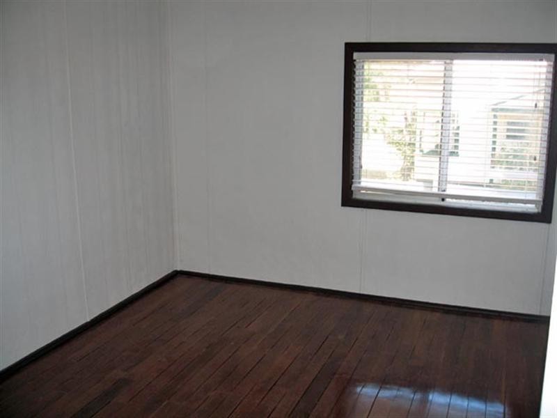 12 Watts Street, Wandering WA 6308