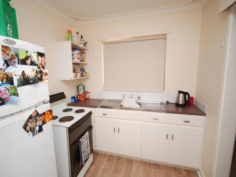 1B Sydney Hall Way, Narrogin WA 6312