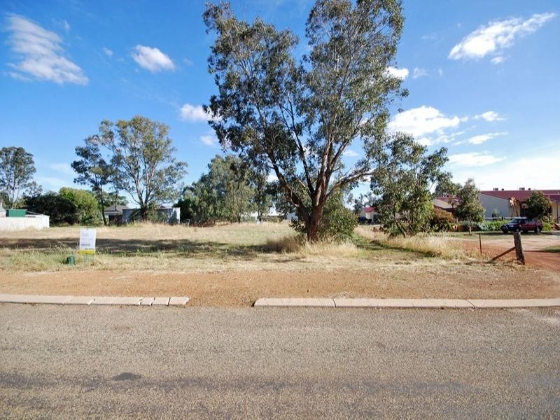 Lot A and B 11 Growse Street, Williams WA 6391