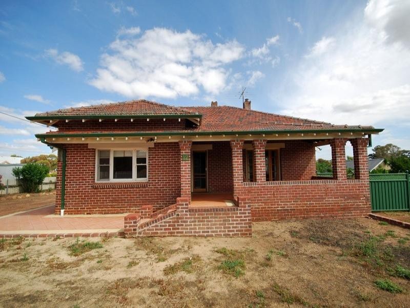 12 Ware Street, Wagin WA 6315