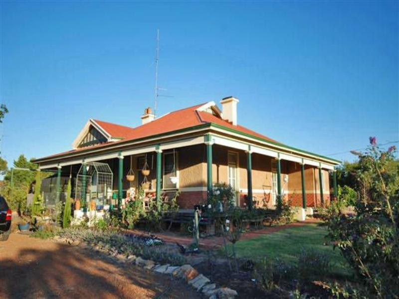 45 Henry Street, Wickepin WA 6370