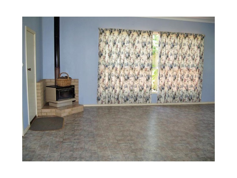 18 Hansard Street, Narrogin WA 6312