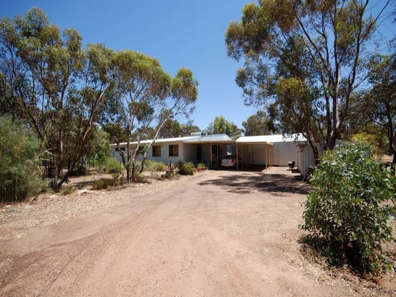 45 Clifford Street, Cuballing WA 6311