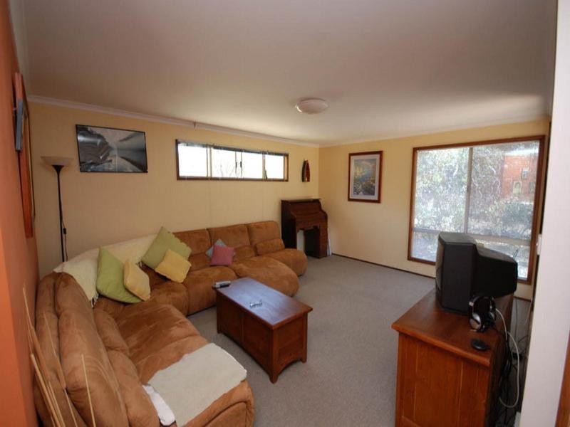 45 Clifford Street, Cuballing WA 6311