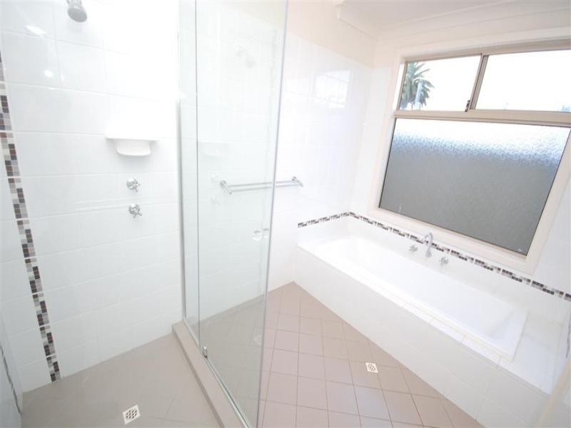 16 Glyde Street, Narrogin WA 6312