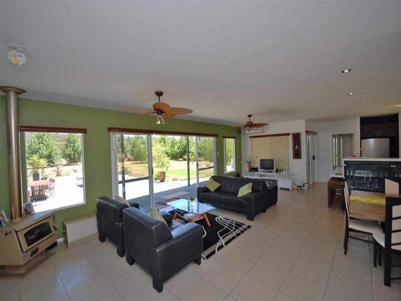 14 Brook Court, Williams WA 6391