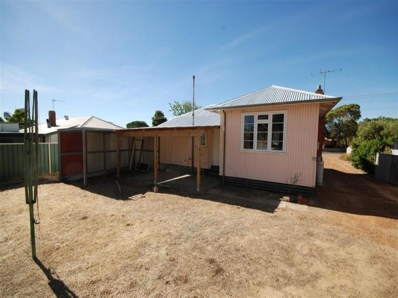 60 Fox Street, Narrogin WA 6312