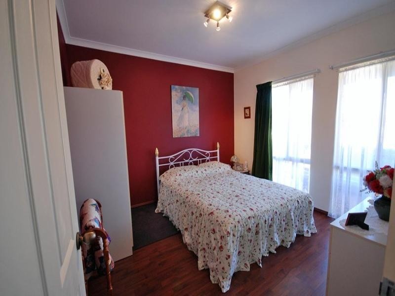 9 Moss Parade, Wickepin WA 6370