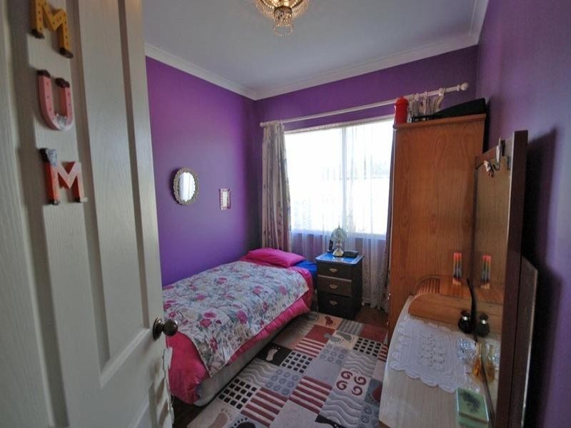 9 Moss Parade, Wickepin WA 6370