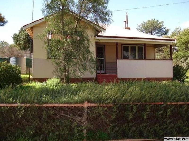 27 Argus Street, Narrogin WA 6312