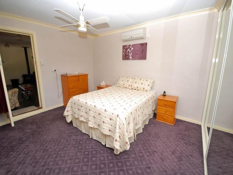 25 Hotham Street, Popanyinning WA 6309