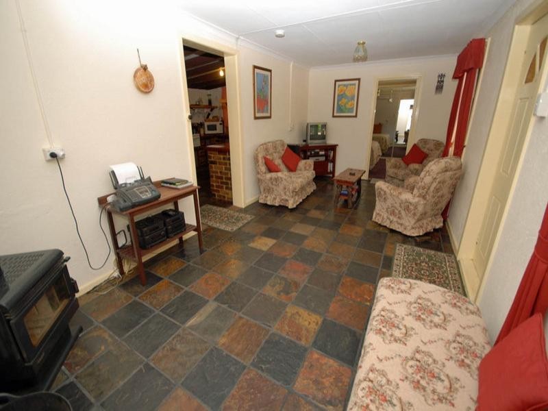 25 Hotham Street, Popanyinning WA 6309