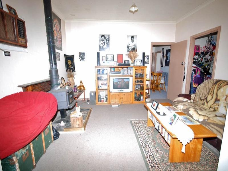 19 Collins Street, Wickepin WA 6370