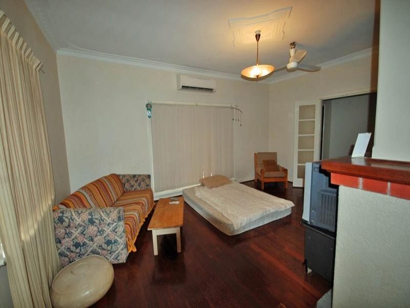 43 Doney Street, Narrogin WA 6312