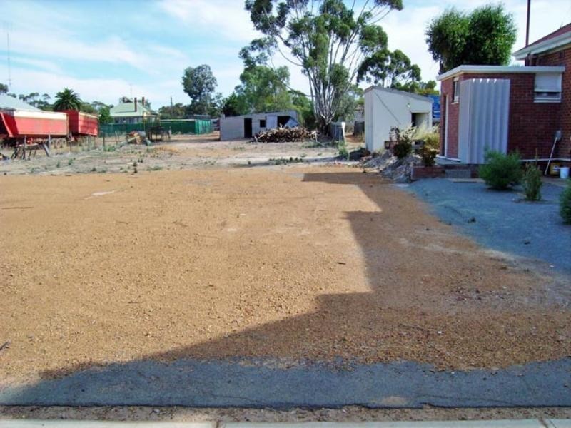 42 Wogolin Road, Wickepin WA 6370