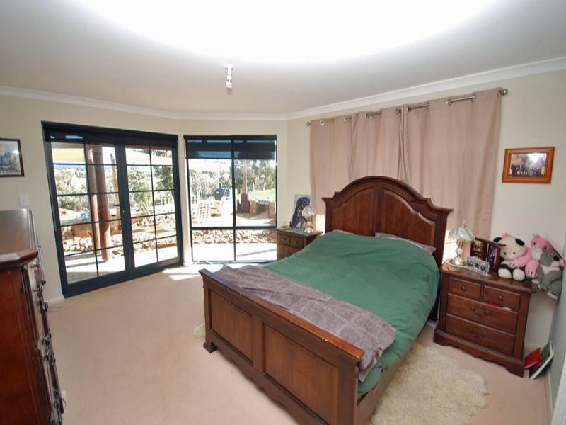 10983 Albany Highway, Williams WA 6391