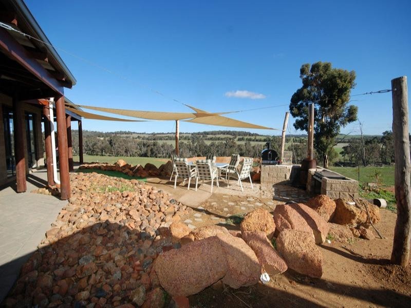 10983 Albany Highway, Williams WA 6391