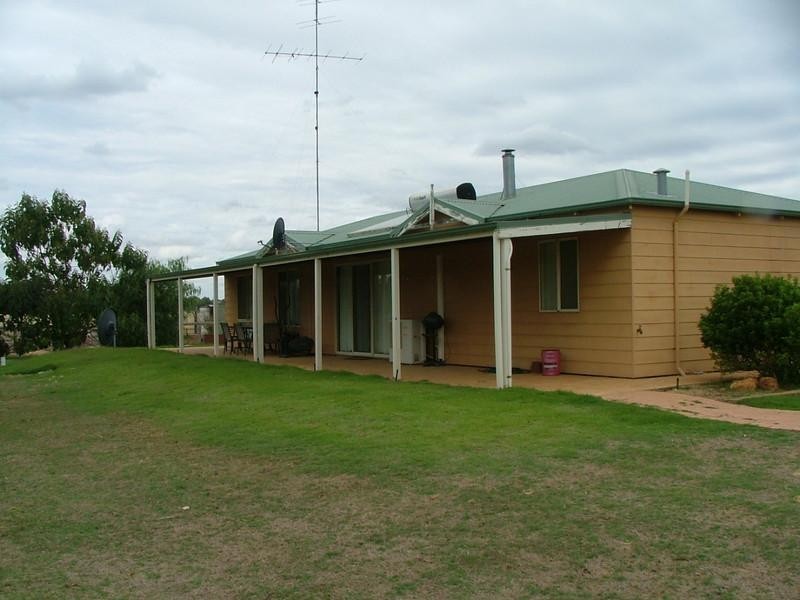 142 Twin Bridges Place, Boddington WA 6390