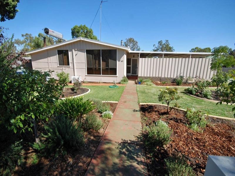 62 Argus Street, Narrogin WA 6312