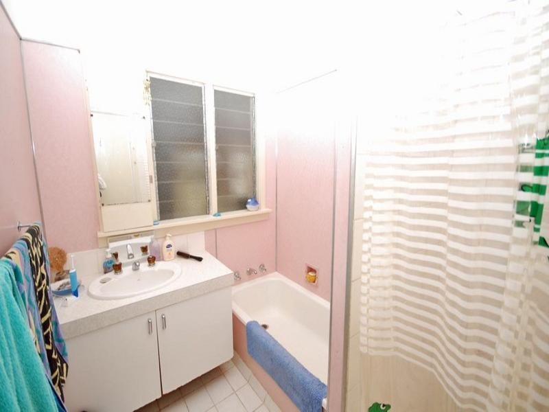 11 Ashworth Crescent, Narrogin WA 6312