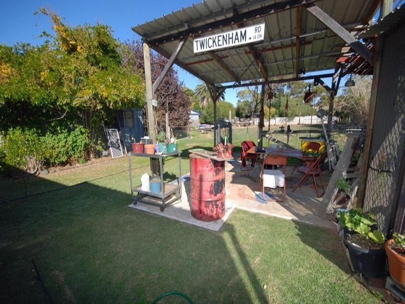 3 Felspar Street, Narrogin WA 6312