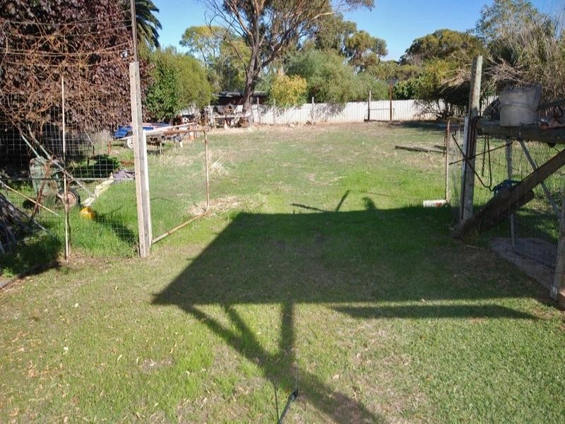 3 Felspar Street, Narrogin WA 6312