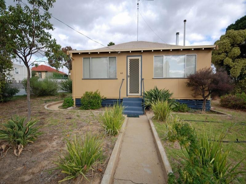 62 Northwood Street, Narrogin WA 6312